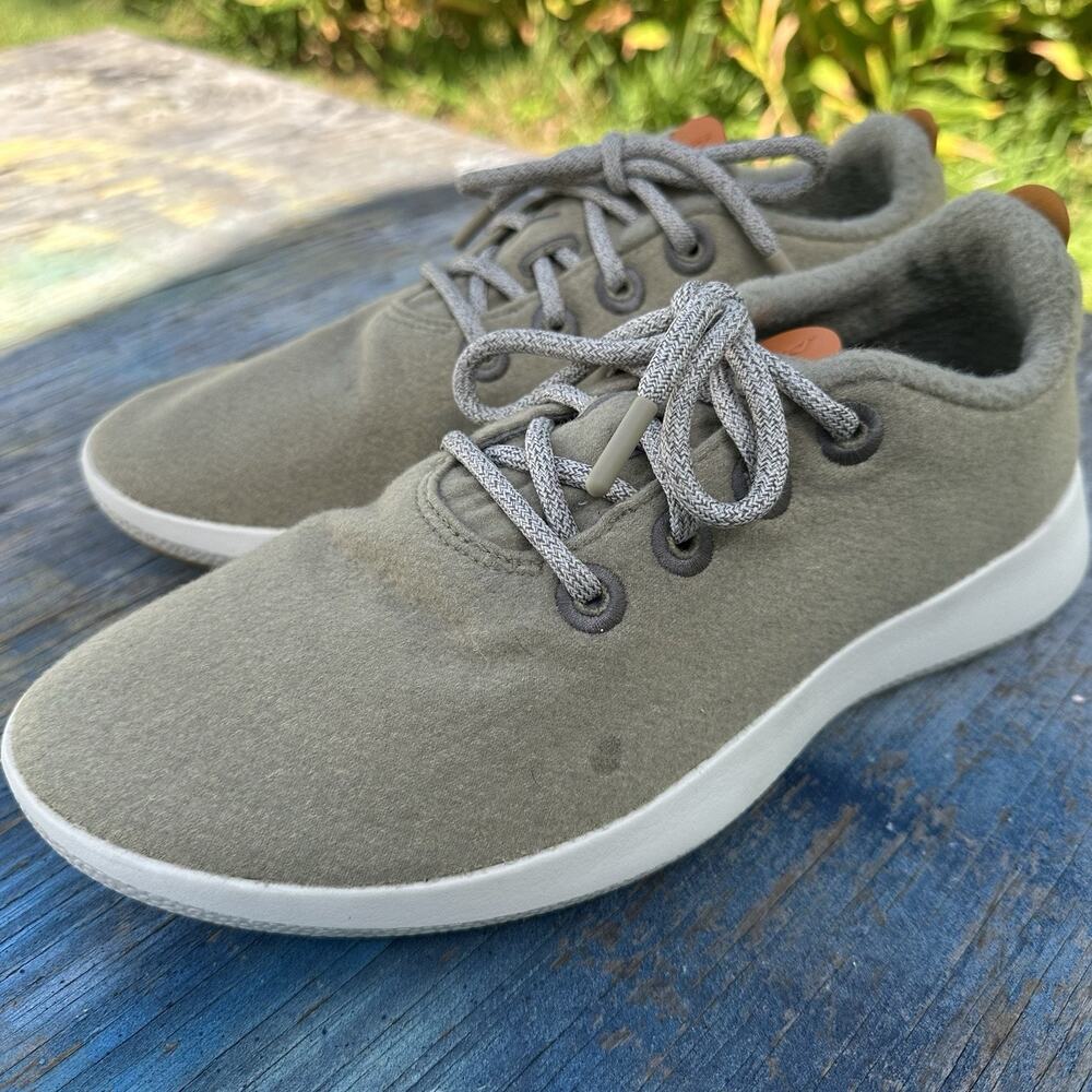 Allbirds Wool Runners Women’s 11 Light Green Athletic Running Shoes Sneakers 725